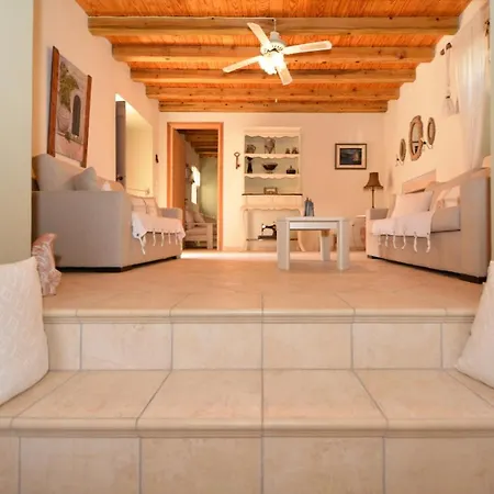 Estia Stone-built * Kranidi