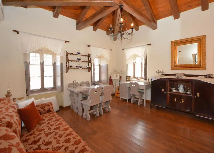 Vakantiehuis Estia Stone-built Kranídion