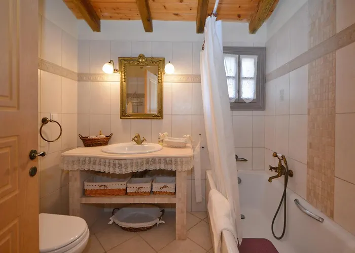 Vakantiehuis Estia Stone-built Kranídion