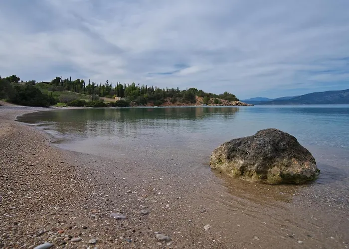 Vakantiehuis Estia Stone-built *